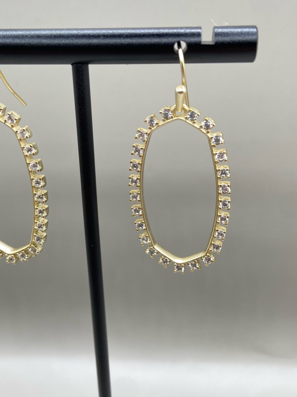 Kendra Scott Open Frame Crystal Elle Earrings - Picture 2 of 7